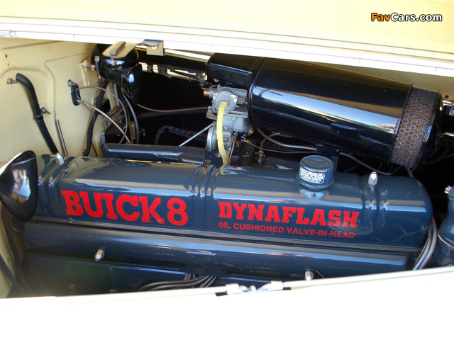 Pictures of Buick Roadmaster Sport Phaeton Plain Back Indy 500 Pace Car (80C) 1939 (640 x 480)