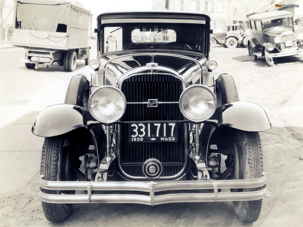 Photos of Buick Series 40 4-door Sedan (30-47) 1930 (1280 x 960)