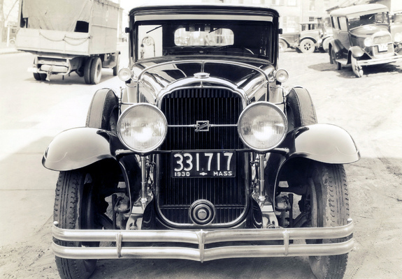 Photos of Buick Series 40 4-door Sedan (30-47) 1930