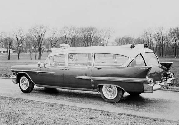 Cadillac Superior Ambulance (8680S) 1958 images