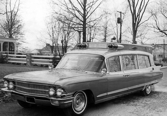 Cadillac Superior Ambulance (6890) 1962 photos