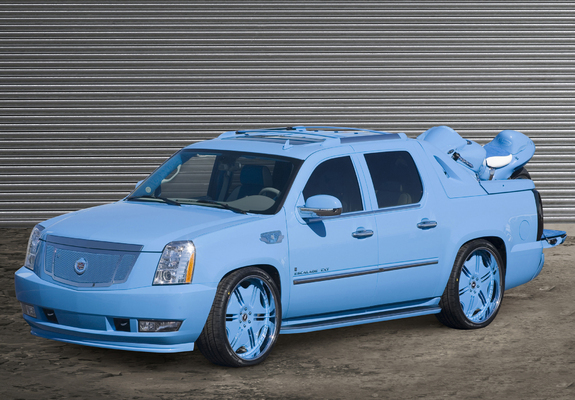 Images of Cadillac Escalade EXT by DUB Magazine 2006