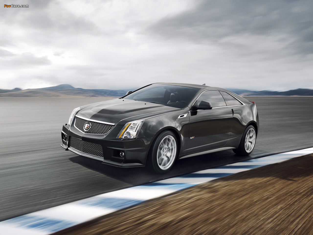 Cadillac CTS-V Coupe 2010 wallpapers (1280 x 960)