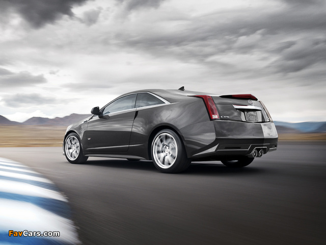 Cadillac CTS-V Coupe 2010 wallpapers (640 x 480)