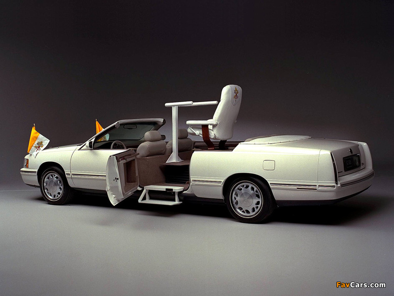 Cadillac DeVille Popemobile 1999 images (800 x 600)