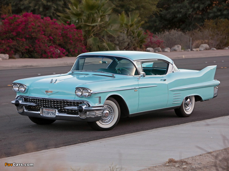 Images of Cadillac Sixty-Two Coupe de Ville 1958 (800 x 600)