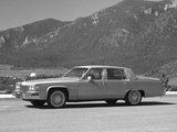 Images of Cadillac Sedan de Ville 1980–84