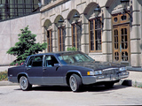 Photos of Cadillac Sedan de Ville 1989–93