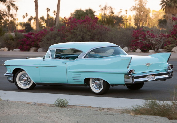 Pictures of Cadillac Sixty-Two Coupe de Ville 1958