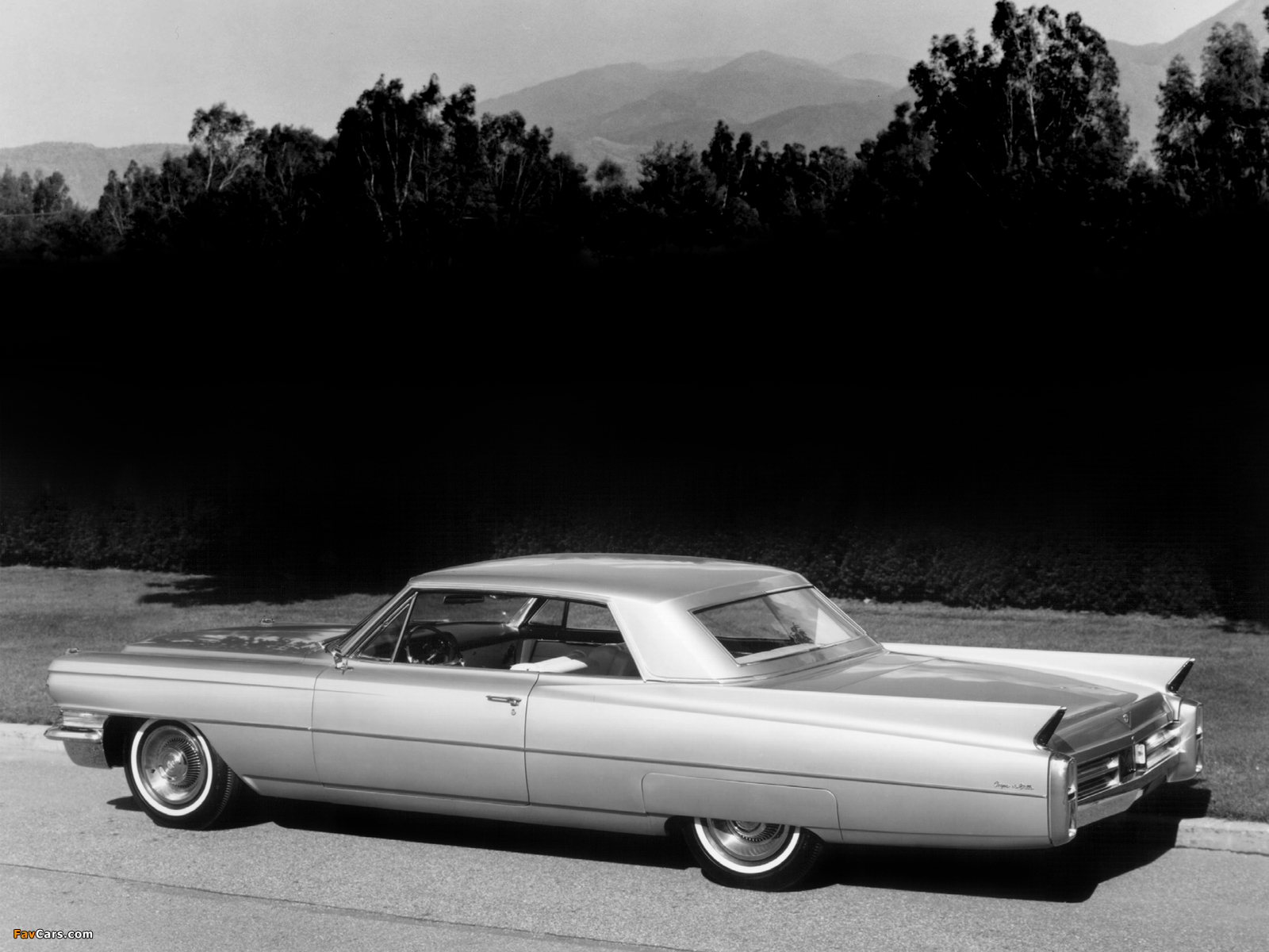 Cadillac Coupe de Ville (6357J) 1963 wallpapers (1600 x 1200)
