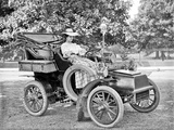 Pictures of Cadillac Model B Runabout 1904