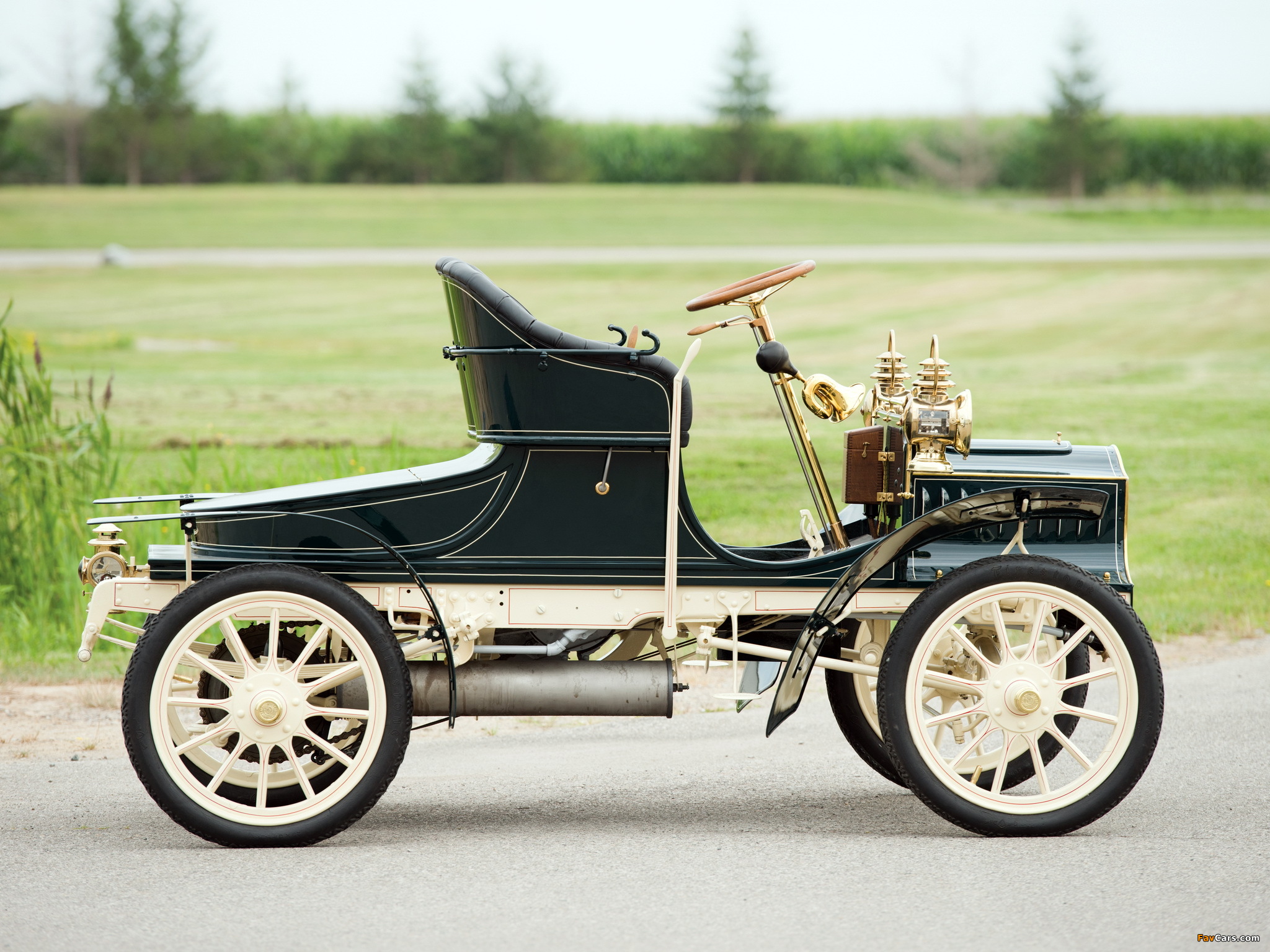 Pictures of Cadillac Model E Runabout 1905 (2048 x 1536)