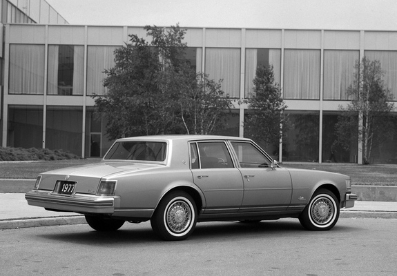Cadillac Seville Elegante 1975–79 pictures