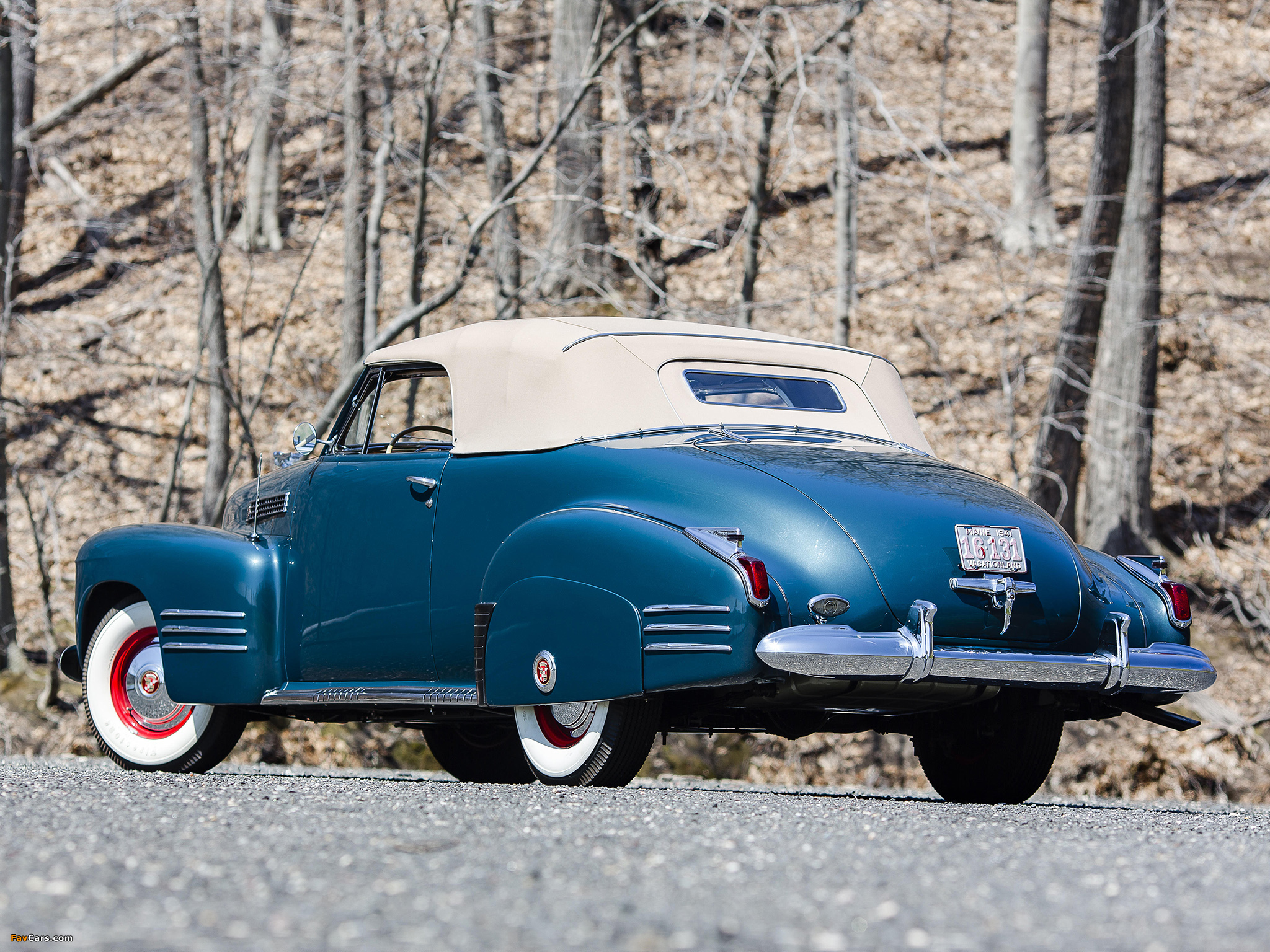 Cadillac Sixty-Two Convertible Coupe by Fleetwood 1941 wallpapers (2048 x 1536)