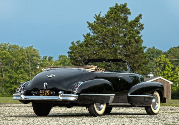Cadillac Sixty-Two Convertible 1942 images