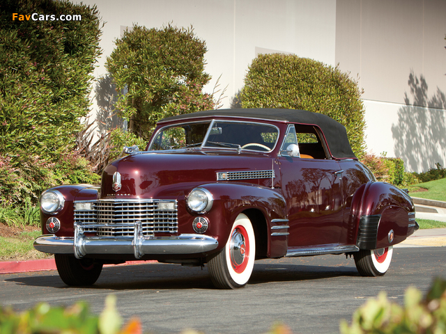 Pictures of Cadillac Sixty-Two Convertible Coupe by Fleetwood 1941 (640 x 480)