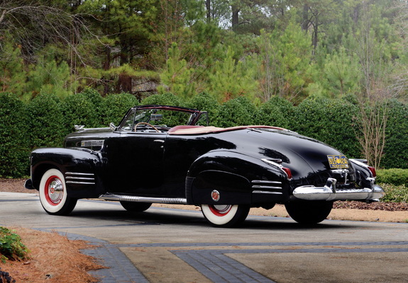 Pictures of Cadillac Sixty-Two Convertible Coupe by Fleetwood 1941