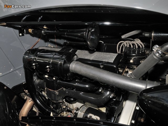Cadillac V12 370-D All Weather Phaeton by Fleetwood 1934 wallpapers (640 x 480)