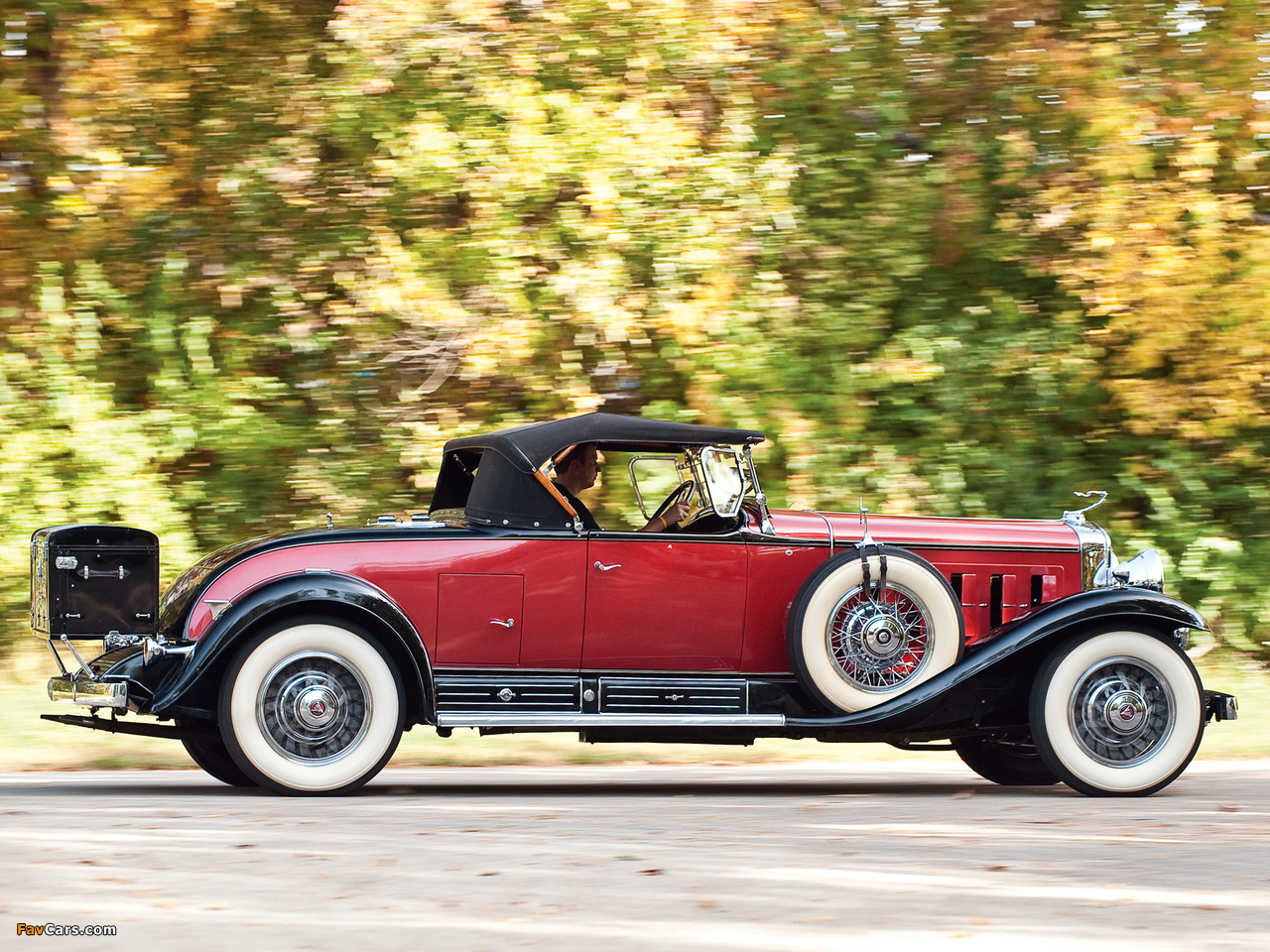 Cadillac V16 452 Roadster 1930 images (1280 x 960)