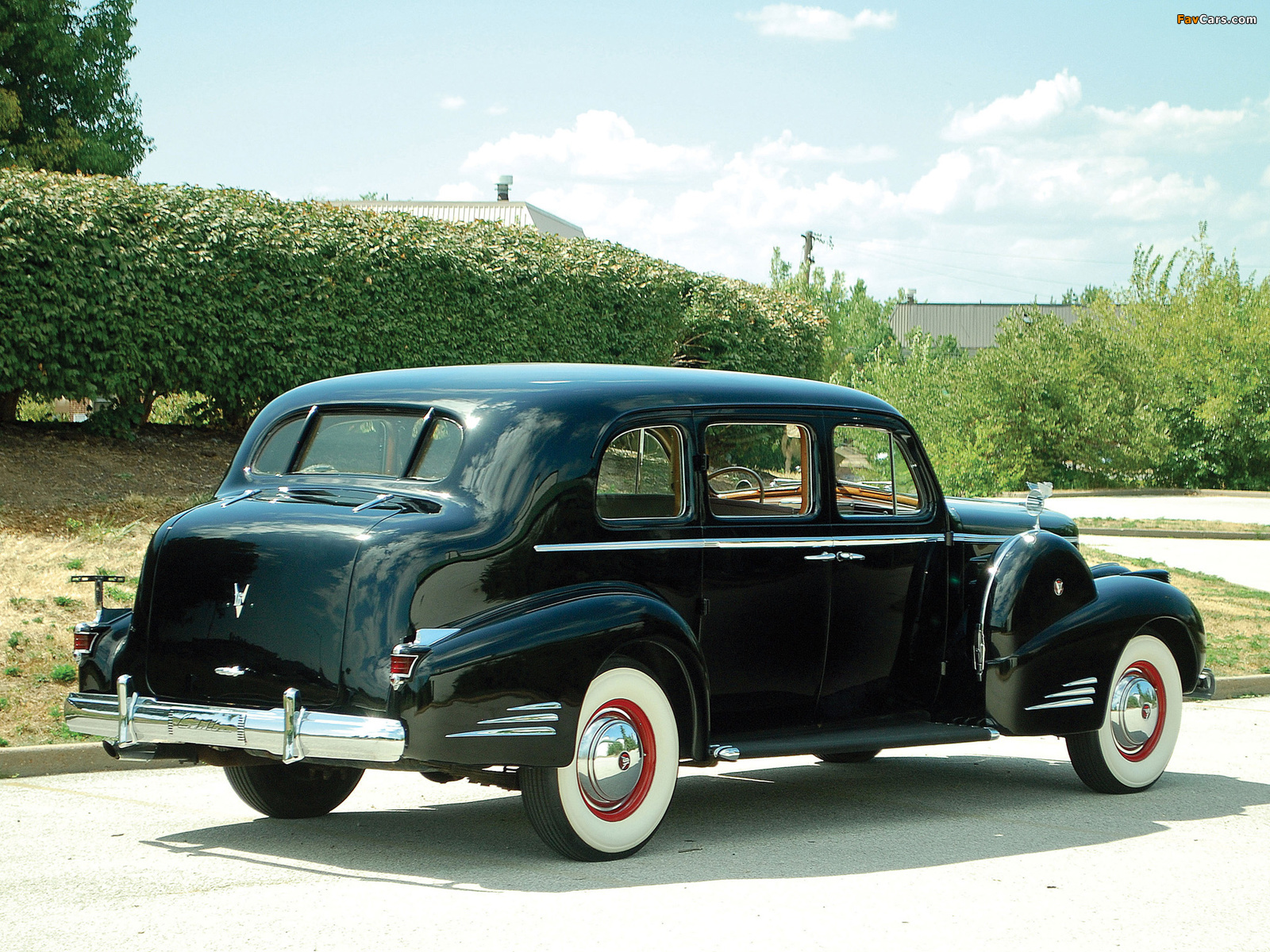 Cadillac V16 Series 90 Sedan by Fleetwood 1938 images (1600 x 1200)
