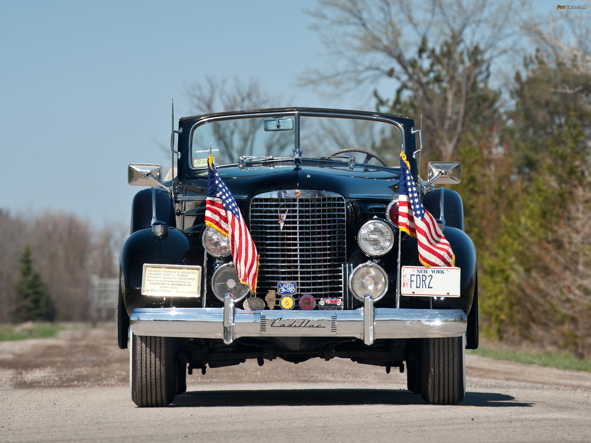 Cadillac V16 Series 90 Presidential Convertible Limousine 1938 wallpapers (2048 x 1536)