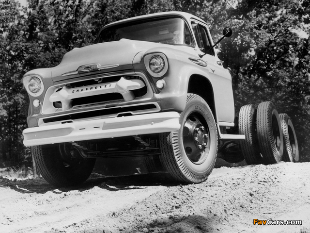 Chevrolet 10400 Chassis Cab (10403) 1957 pictures (640 x 480)