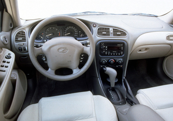 Photos of Chevrolet Alero 1999–2004
