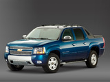 Chevrolet Avalanche Z71 2007–12 pictures