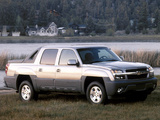 Pictures of Chevrolet Avalanche 2002–06