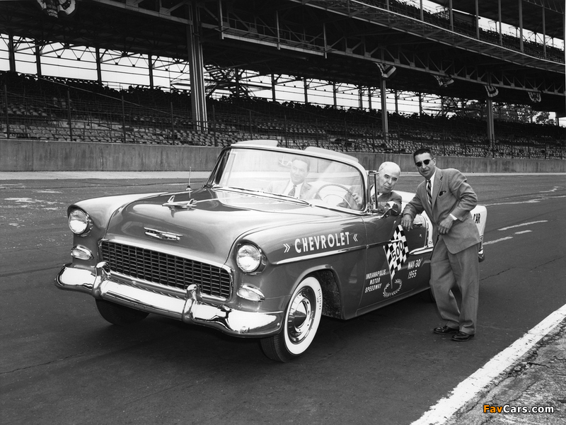 Photos of Chevrolet Bel Air Convertible Indy 500 Pace Car (2434-1067D) 1955 (800 x 600)