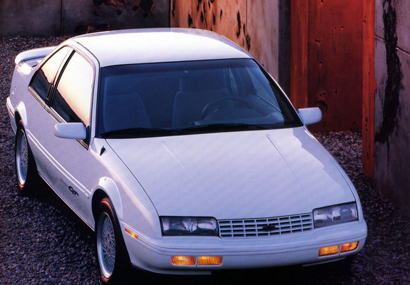 Chevrolet Beretta GT 1988–93 images