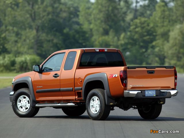 Chevrolet Colorado Z71 Extended Cab 2004–11 wallpapers (640 x 480)