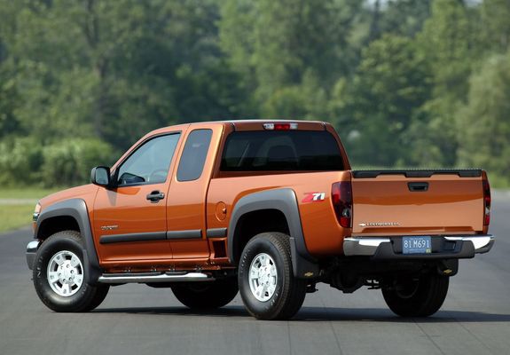 Chevrolet Colorado Z71 Extended Cab 2004–11 wallpapers