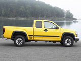 Images of Chevrolet Colorado Extended Cab 2004–11