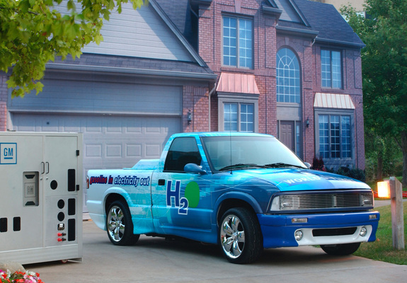Chevrolet S-10 Gasoline-Fed Fuel Cell Vehicle 2002 images