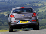 Chevrolet Cruze Hatchback UK-spec (J300) 2011–12 images