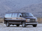 Pictures of Chevrolet Express 1996–2002