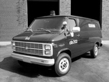 Photos of Chevrolet Chevy Van Ambulance (G30) 1985