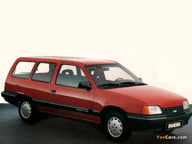 Chevrolet Ipanema 3-door 1990–94 images (640 x 480)