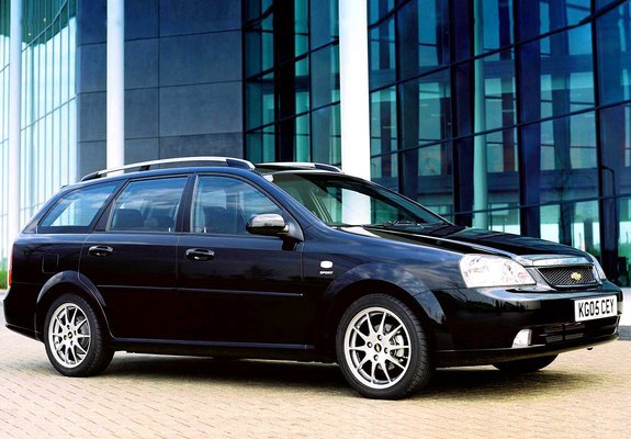 Chevrolet Lacetti Station Wagon Sport UK-spec 2005–11 wallpapers