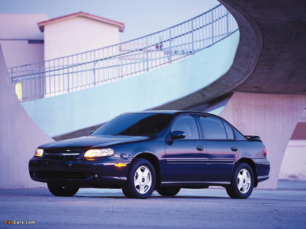 Chevrolet Malibu 2000–04 pictures (1024 x 768)