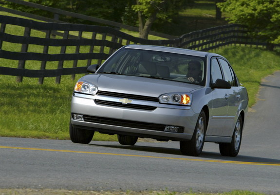 Images of Chevrolet Malibu 2004–06