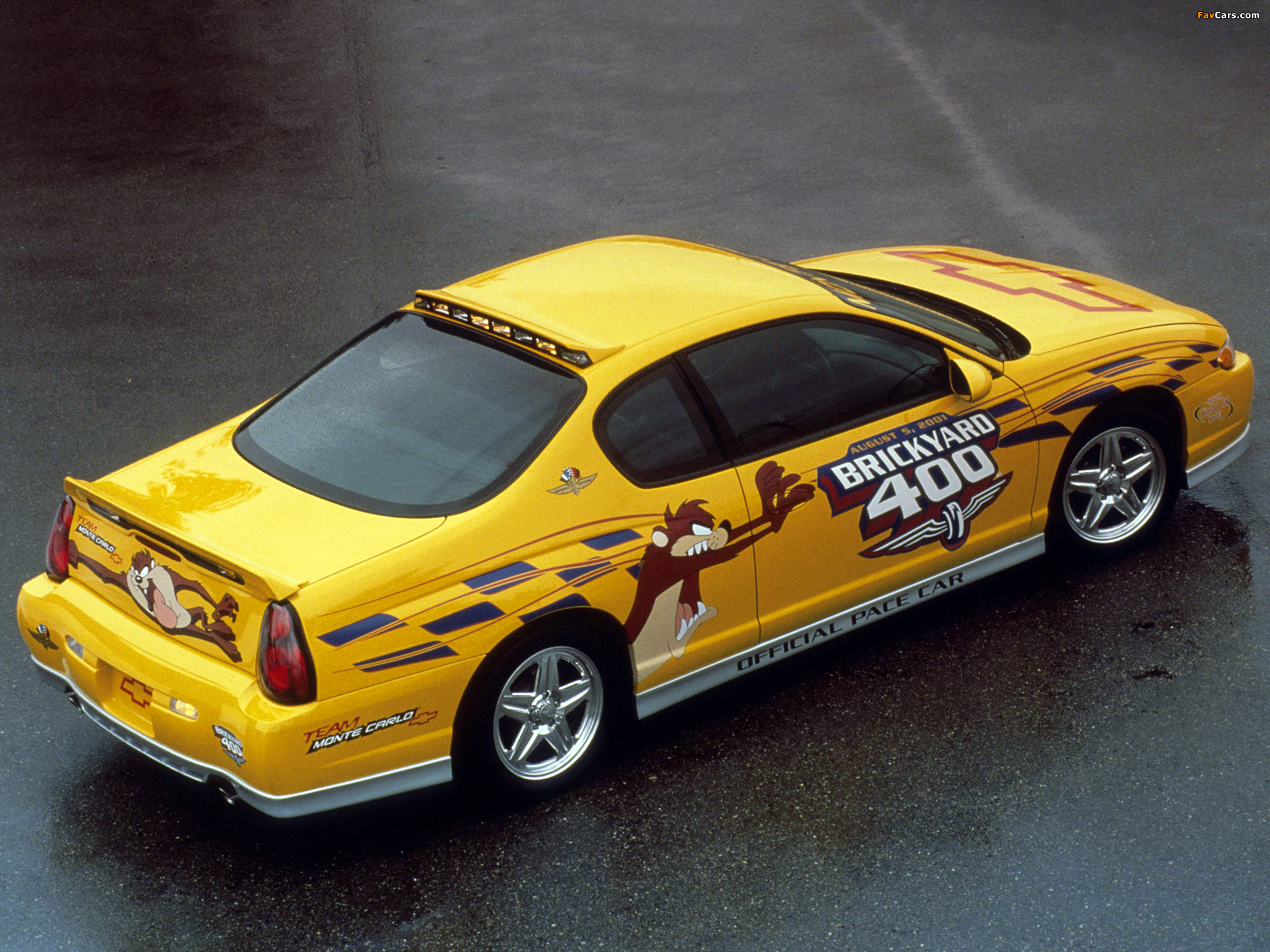 Photos of Chevrolet Monte Carlo Brickyard 400 Pace Car 2001 (2048 x 1536)