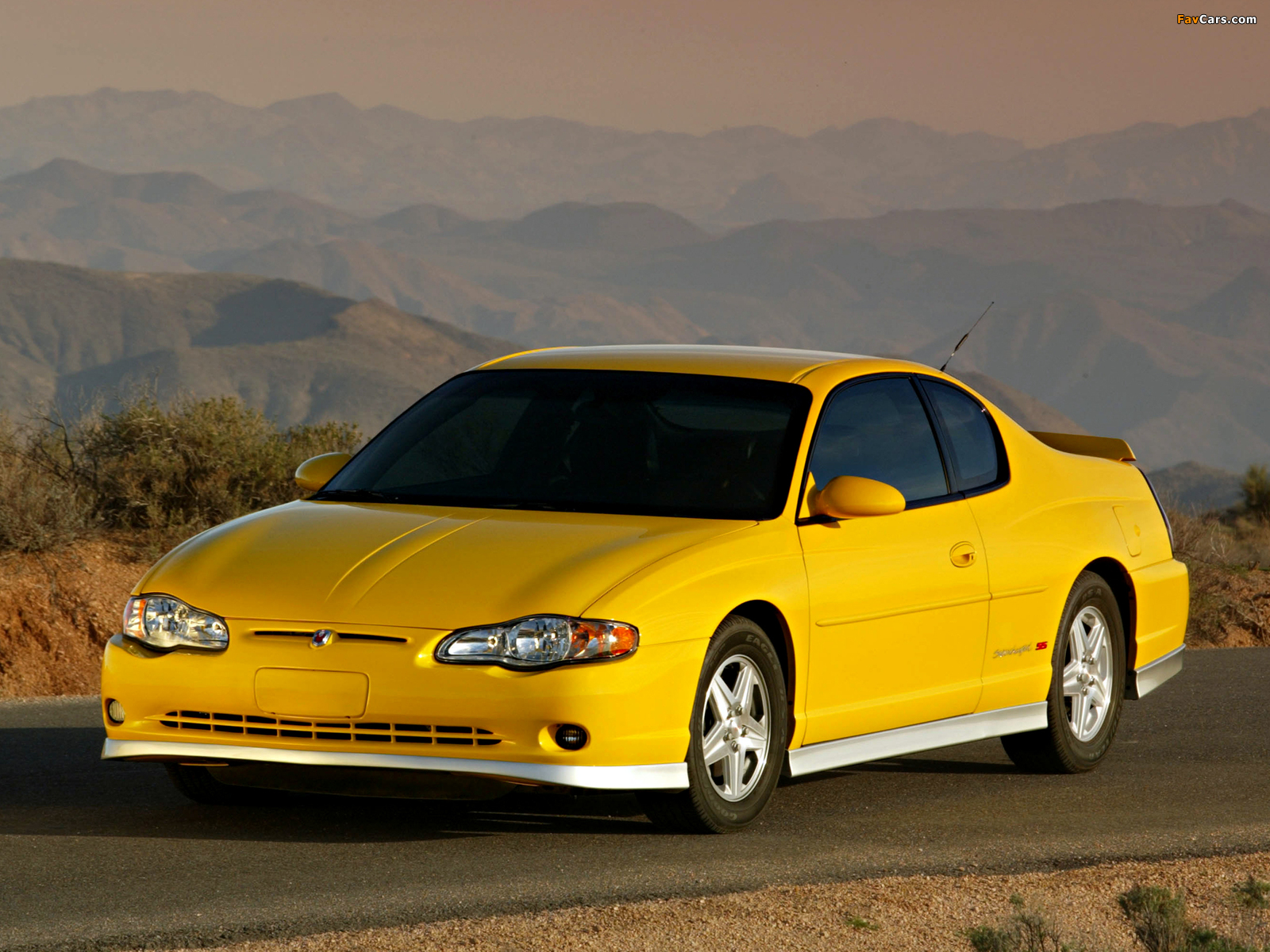 Photos of Chevrolet Monte Carlo Supercharged SS 2004–05 (1600 x 1200)