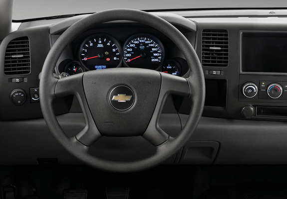 Chevrolet Silverado Regular Cab 2007–13 images