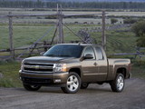Images of Chevrolet Silverado Extended Cab 2007–13