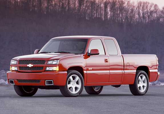 Pictures of Chevrolet Silverado SS Extended Cab 2002–07