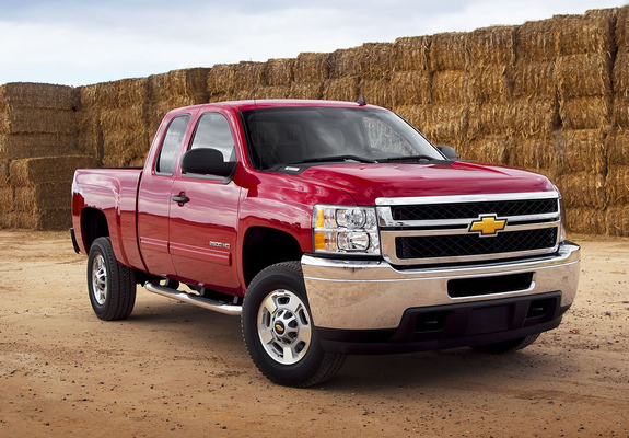 Pictures of Chevrolet Silverado 2500 HD Extended Cab 2010–13