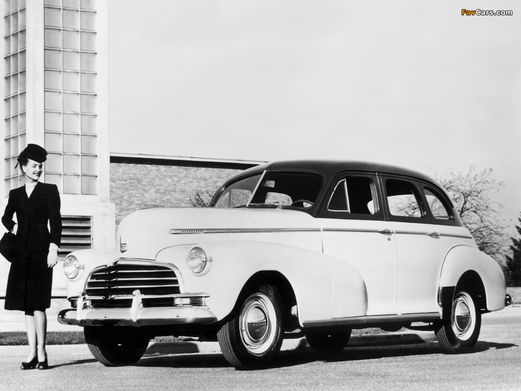 Chevrolet Stylemaster Sport Sedan (DJ-1503) 1946 photos (1024 x 768)