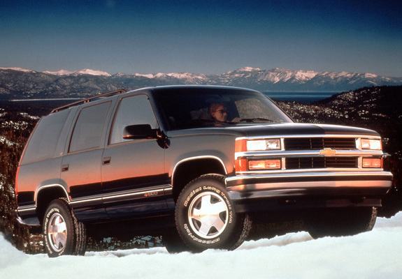 Chevrolet Tahoe (GMT410) 1995–99 pictures